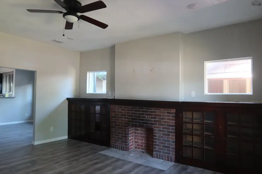 1705 LUCILE AVENUE, Wichita Falls, TX 76301 - #2