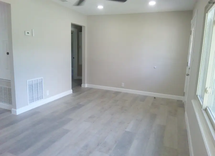 1923 HINES BOULEVARD, Wichita Falls, TX 76301 - #2