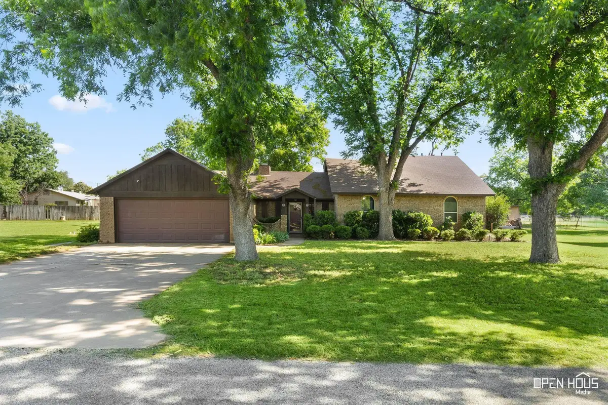 3148 SOUTHEAST DRIVE, Wichita Falls, TX 76306 - #1