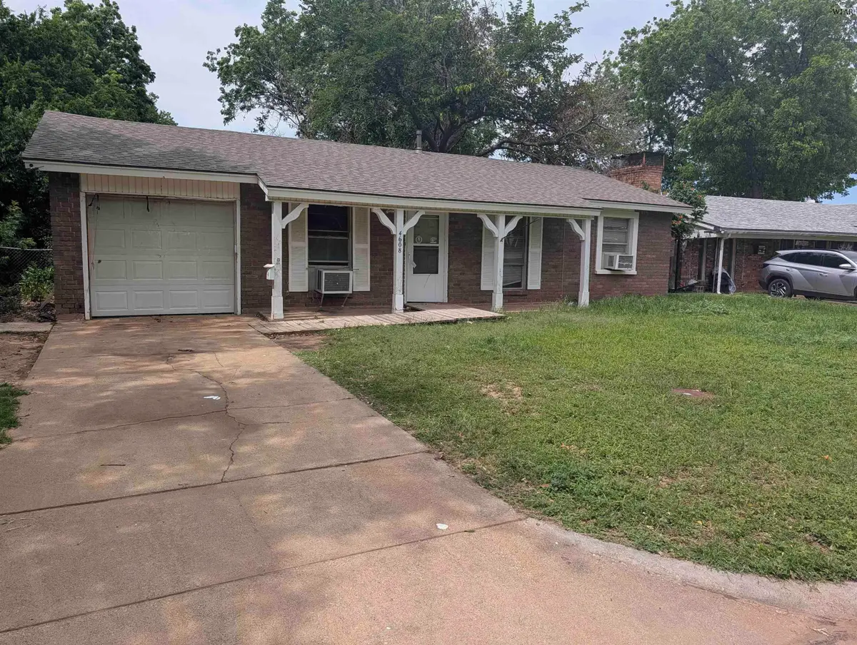 4608 MEADOWLAKE DRIVE, Wichita Falls, TX 76310 - #1