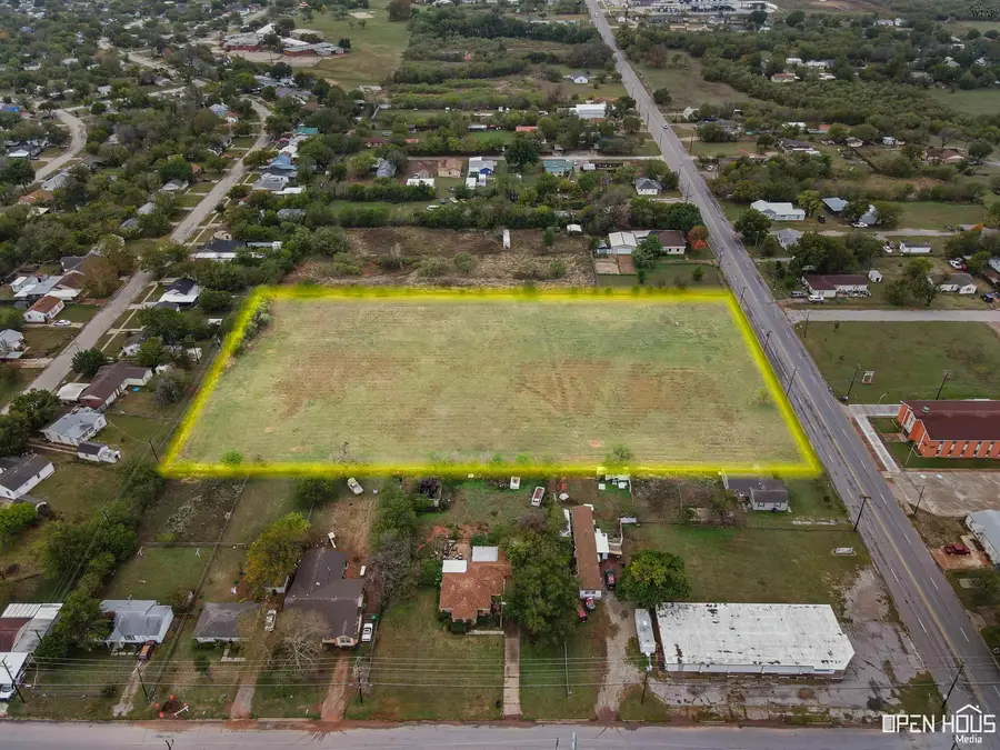 1909 OLD WINDTHORST ROAD, Wichita Falls, TX 76301 - #2