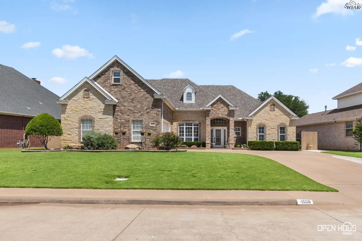 4508 HOLLOW RIDGE DRIVE, Wichita Falls, TX 76309 - #1