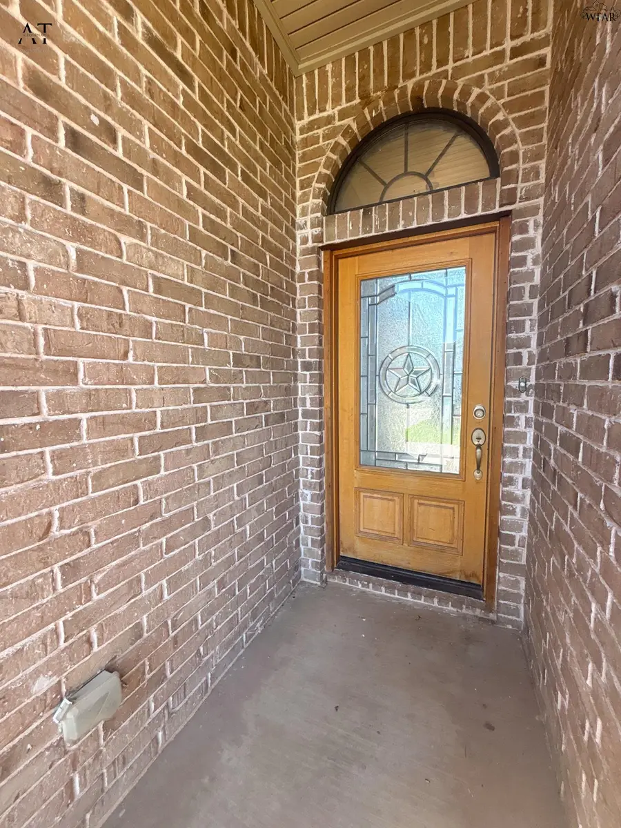 1104 HERITAGE ROAD, Burkburnett, TX 76354 - #3