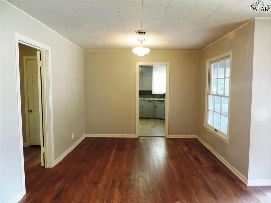 1615 HAYES STREET, Wichita Falls, TX 76309 - #3