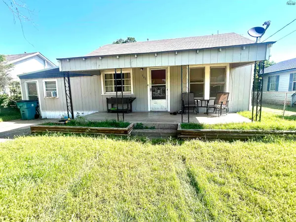 507 W WABASH AVENUE, Electra, TX 76360