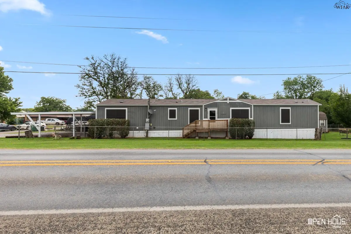 311 W CRYSTAL STREET, Iowa Park, TX 76367 - #1