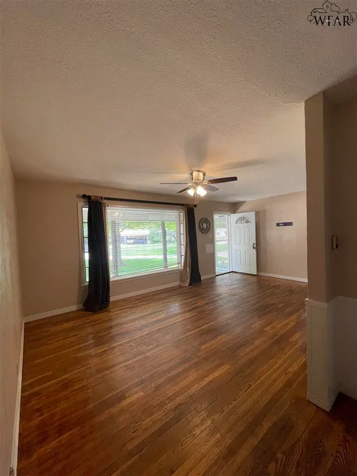 2604 HAIRPIN CURVE, Wichita Falls, TX 76308 - #3