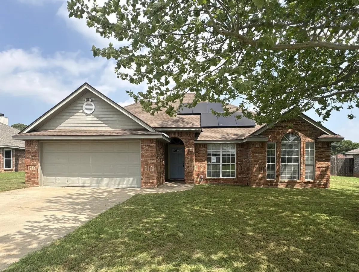 1213 PARLIAMENT STREET, Burkburnett, TX 76354 - #1