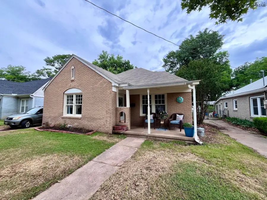 1512 VICTORY AVENUE, Wichita Falls, TX 76301 - #2