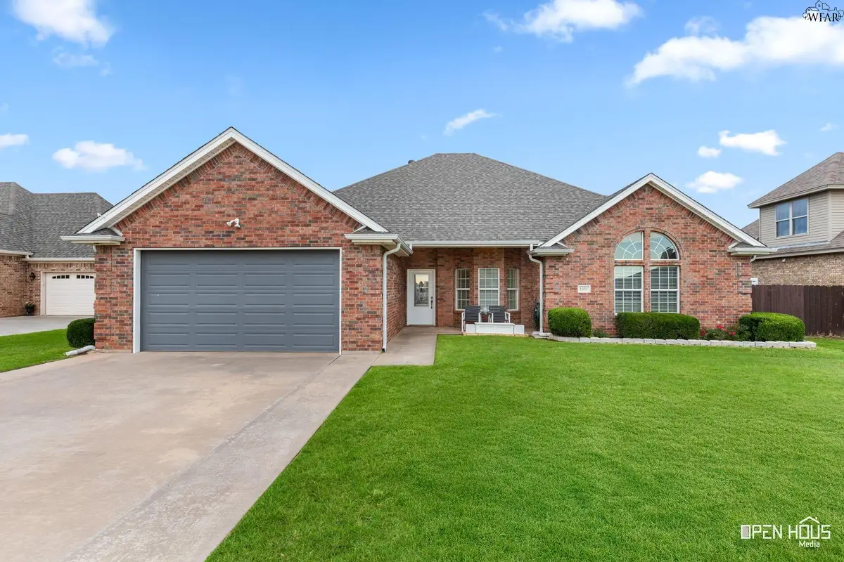 1011 TAYLOR LANE, Burkburnett, TX 76354 - #1