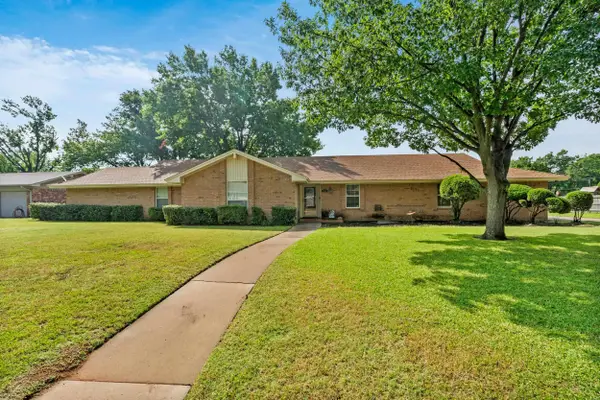 2709 AMHERST DRIVE, Wichita Falls, TX 76308