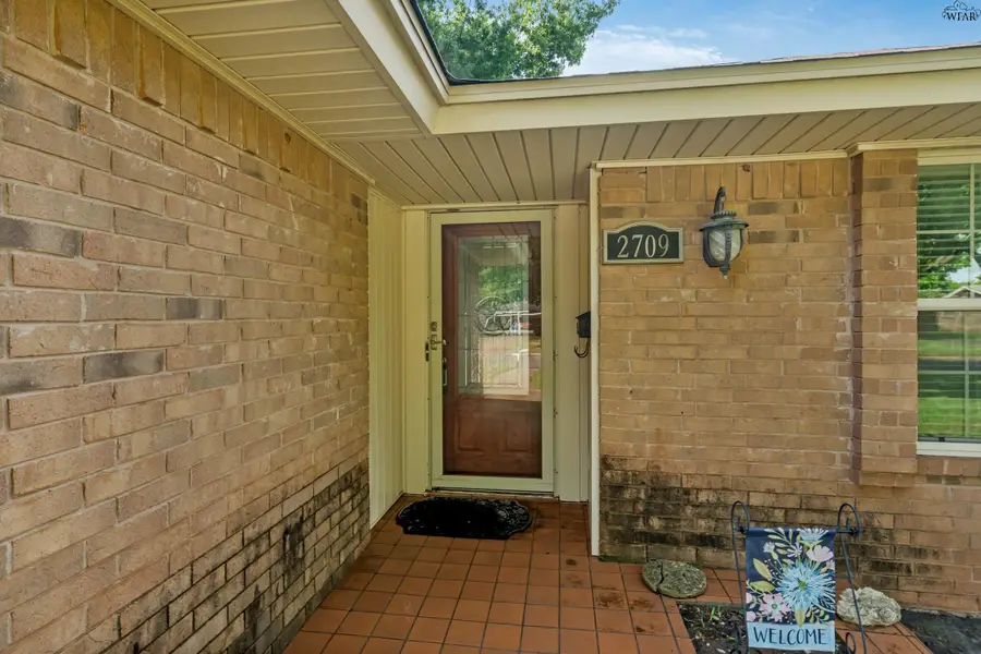 2709 AMHERST DRIVE, Wichita Falls, TX 76308 - #2