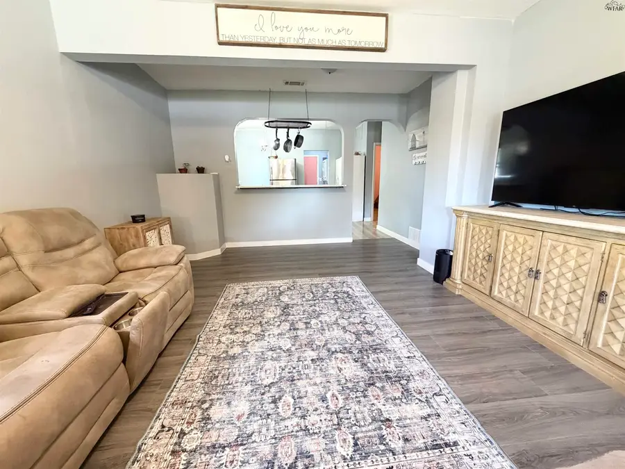601 S CENTER STREET, Archer City, TX 76351 - #3