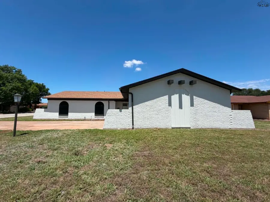 1 BRANDY LANE, Wichita Falls, TX 76306 - #2