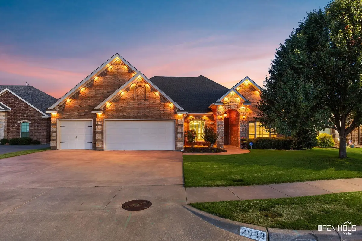 2909 S SHEPHERDS GLEN, Wichita Falls, TX 76308 - #1
