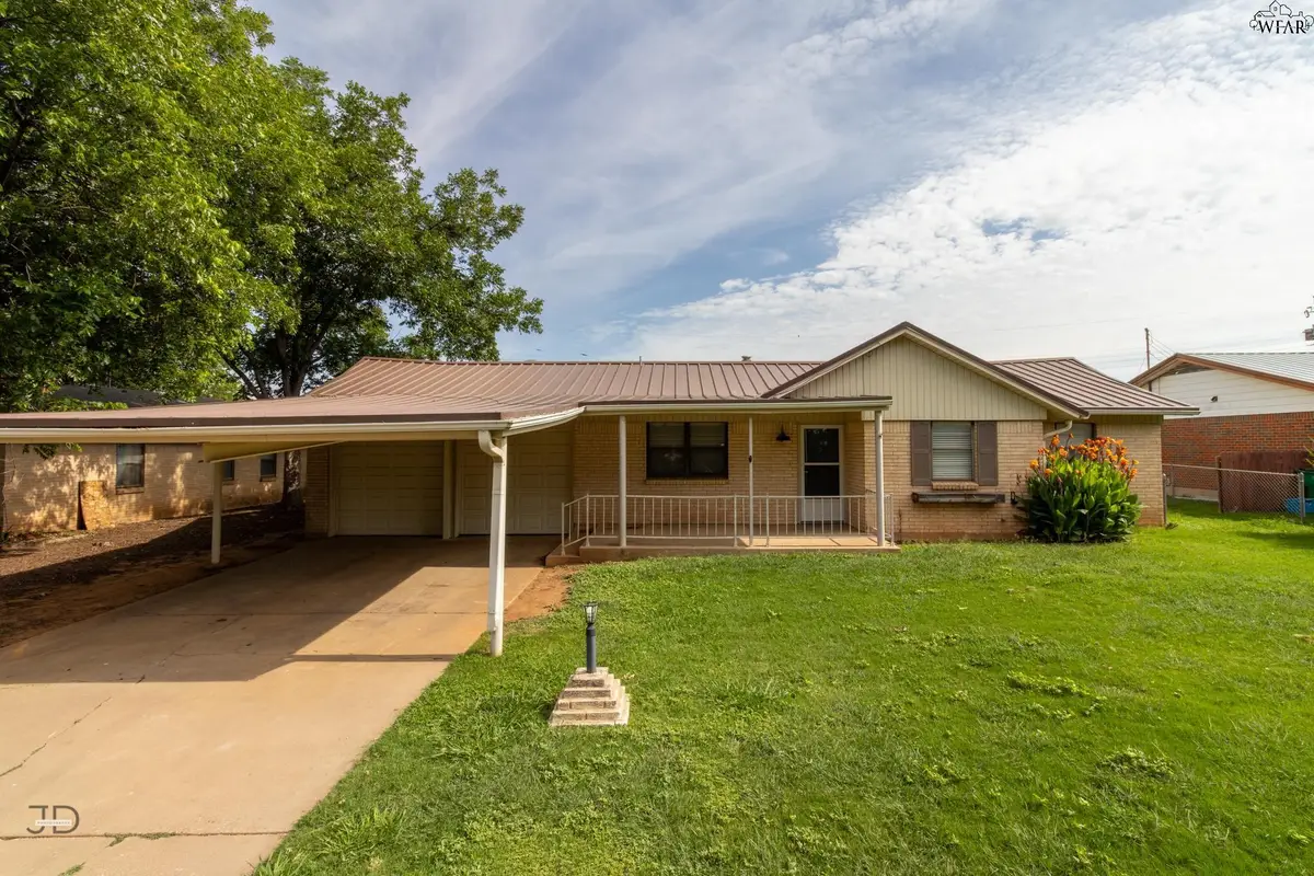 123 WOOD CIRCLE, Iowa Park, TX 76367 - #1