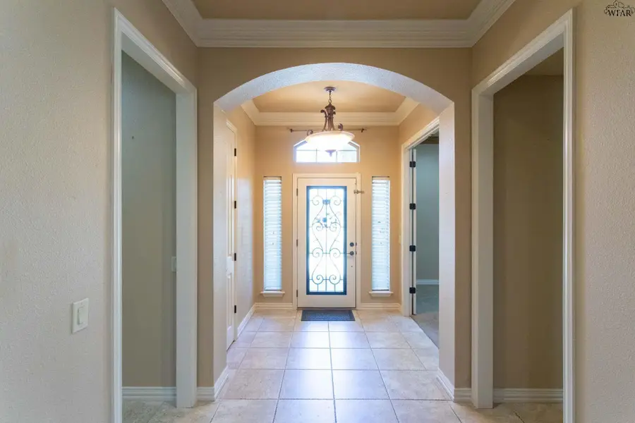 1608 TANGLEWOOD DRIVE, Wichita Falls, TX 76309 - #3