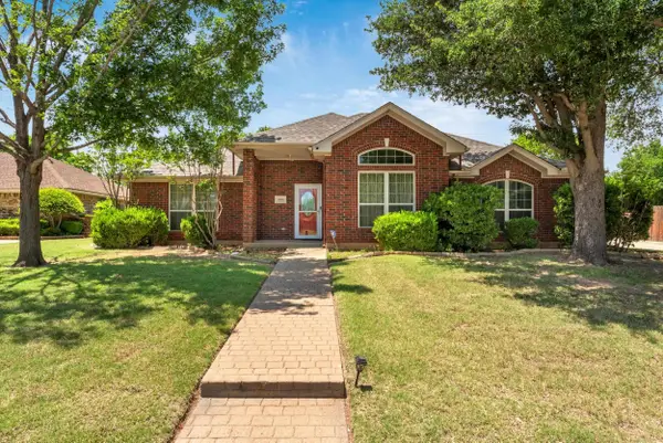 4808 ROYAL OAK STREET, Wichita Falls, TX 76308