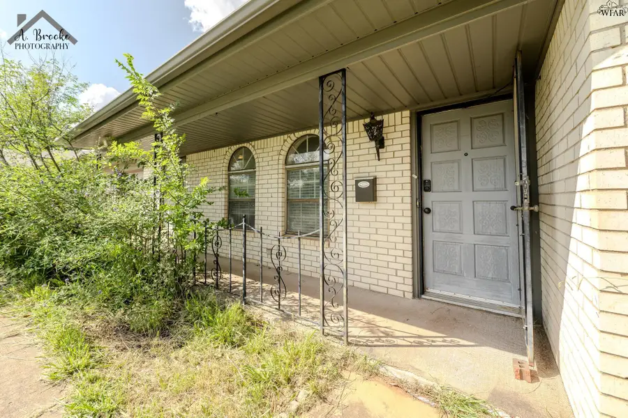 4 LORI LANE, Wichita Falls, TX 76306 - #2