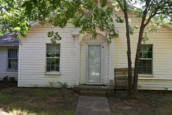 3001 BRIDWELL STREET, Wichita Falls, TX 76301