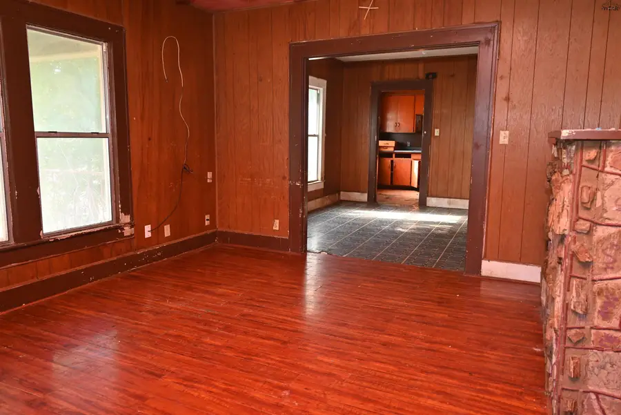 2121 AVENUE G, Wichita Falls, TX 76309 - #3