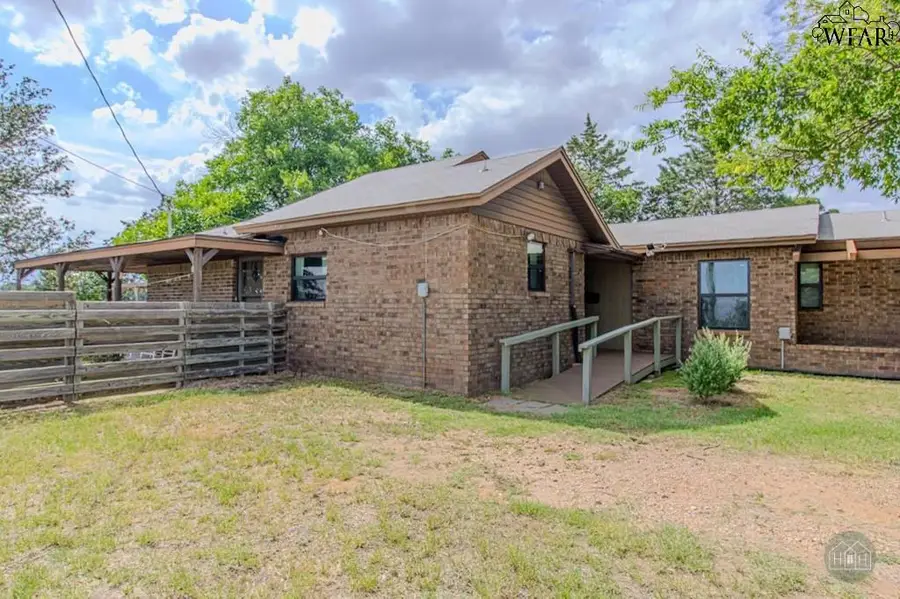 3010 SAND ROAD, Vernon, TX 76384 - #3