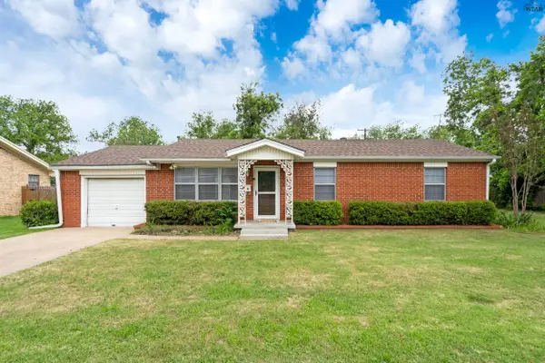 604 FORREST STREET, Burkburnett, TX 76354