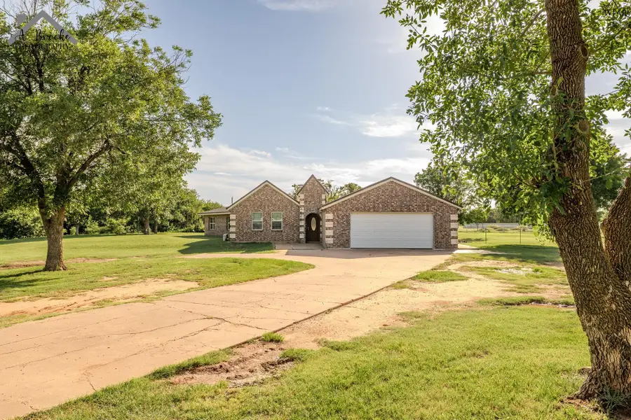 430 HUNTINGTON LANE, Pleasant Valley, TX 76306 - #3