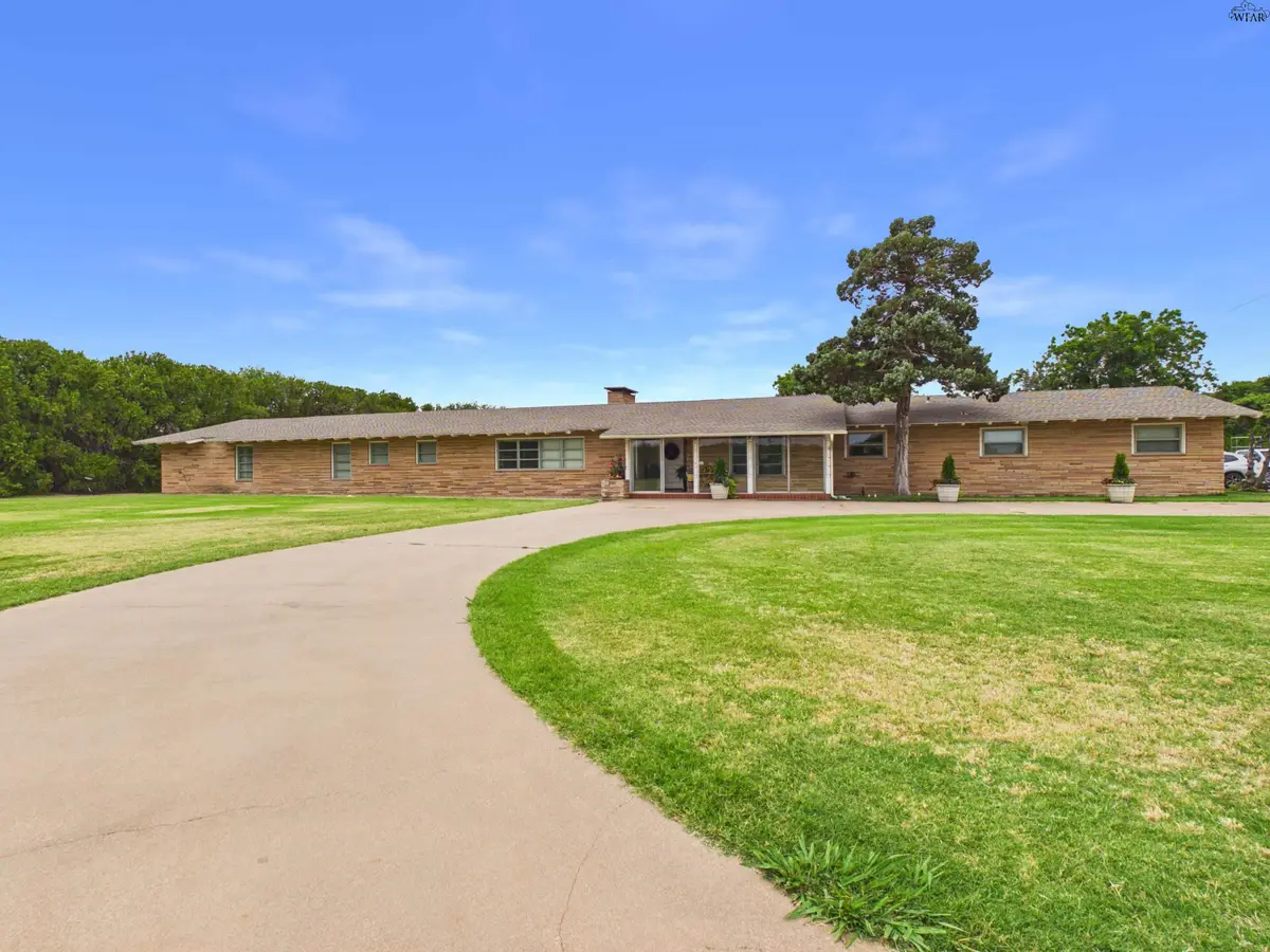5501 SEYMOUR HIGHWAY, Wichita Falls, TX 76310 - #1