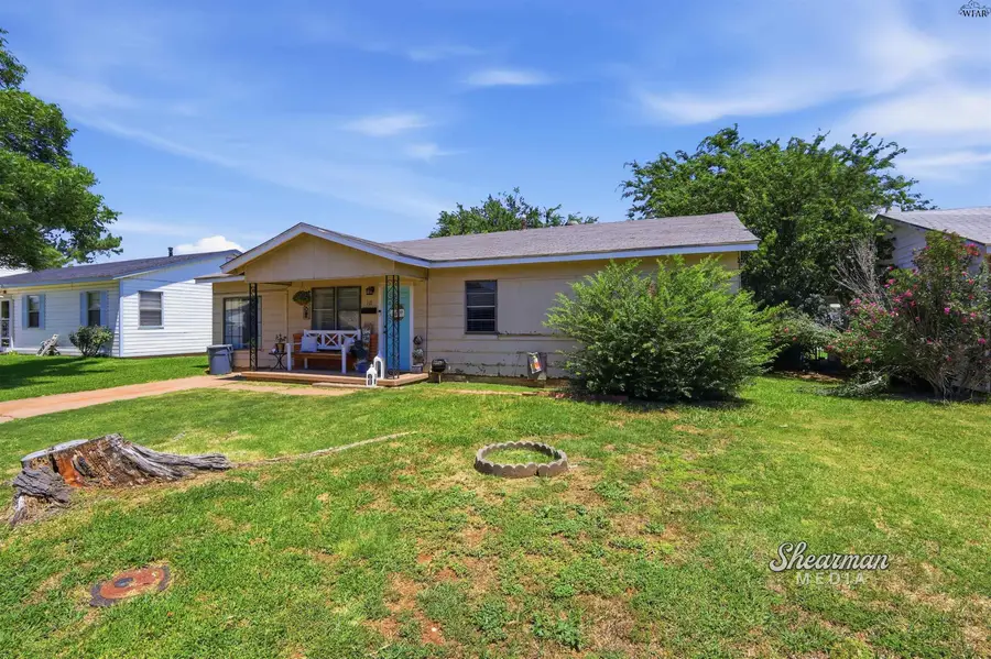 118 DUNDEE DRIVE, Wichita Falls, TX 76302 - #2