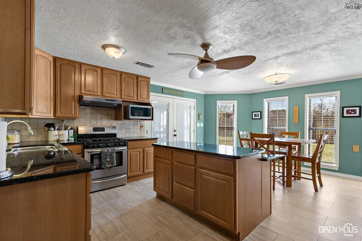 3217 9TH STREET, Wichita Falls, TX 76309 - #1