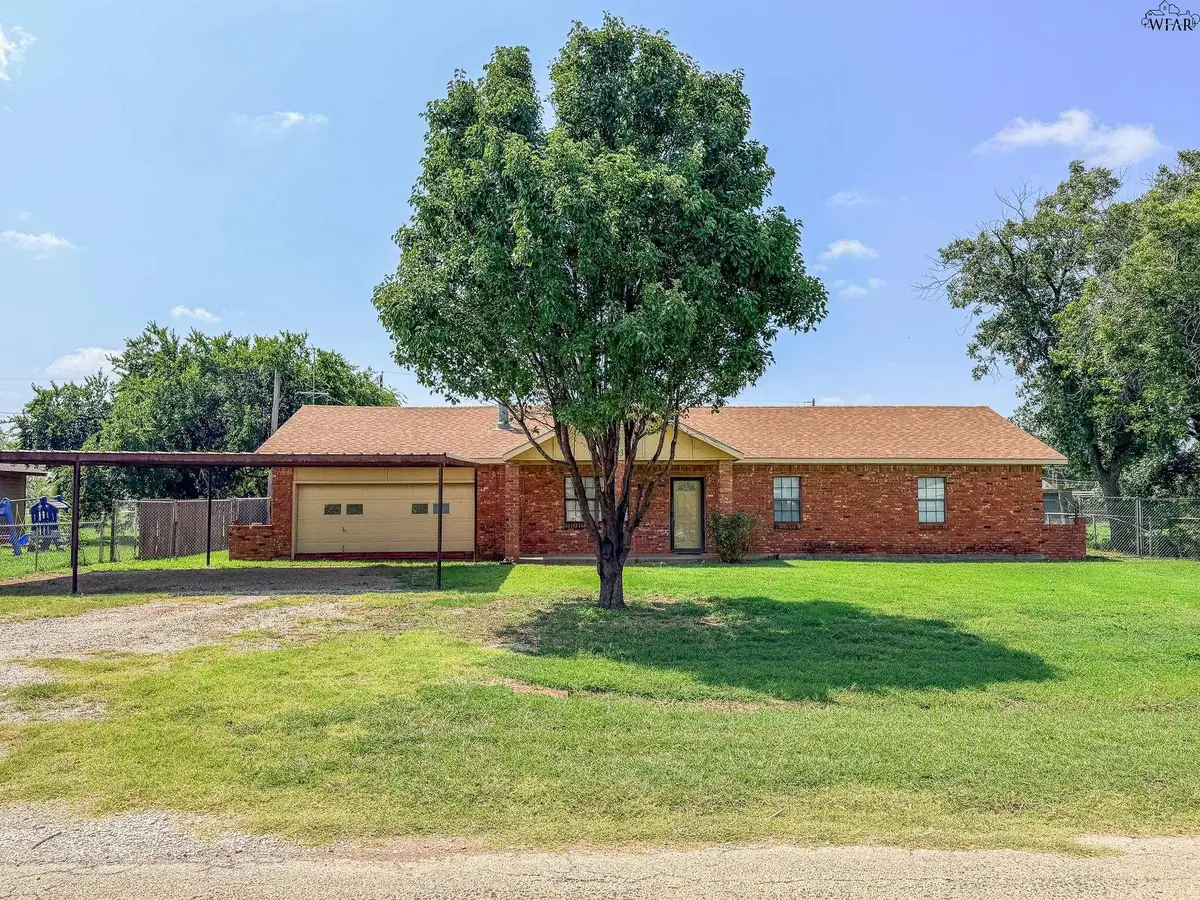 203 W COTTONWOOD STREET, Holliday, TX 76366 - #1