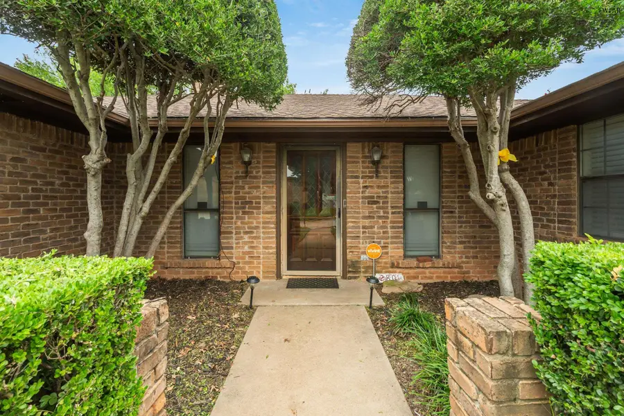2801 HAPPY HOLLOW DRIVE, Wichita Falls, TX 76308 - #2