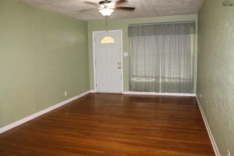 4400 RANDEL DRIVE, Wichita Falls, TX 76308-2452 - #2
