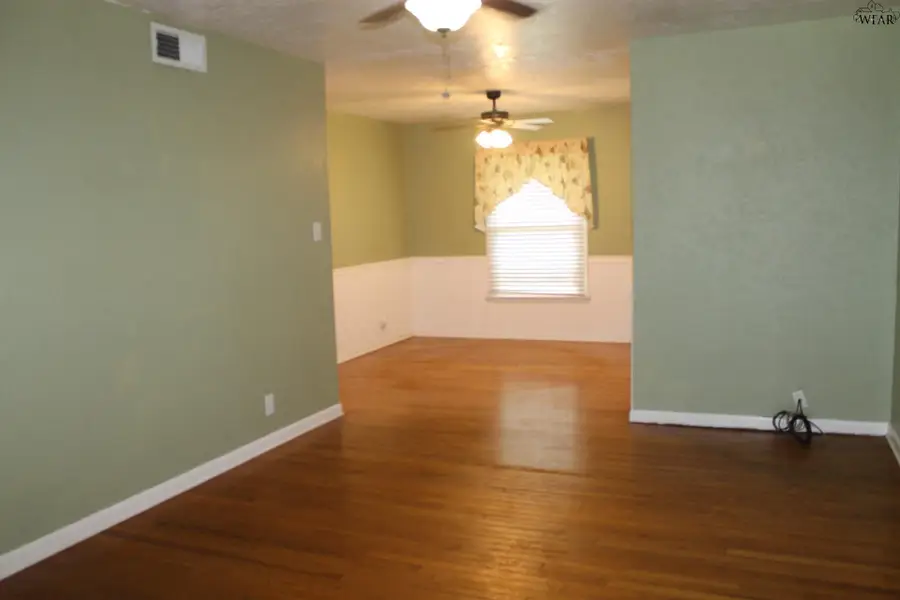 4400 RANDEL DRIVE, Wichita Falls, TX 76308-2452 - #3