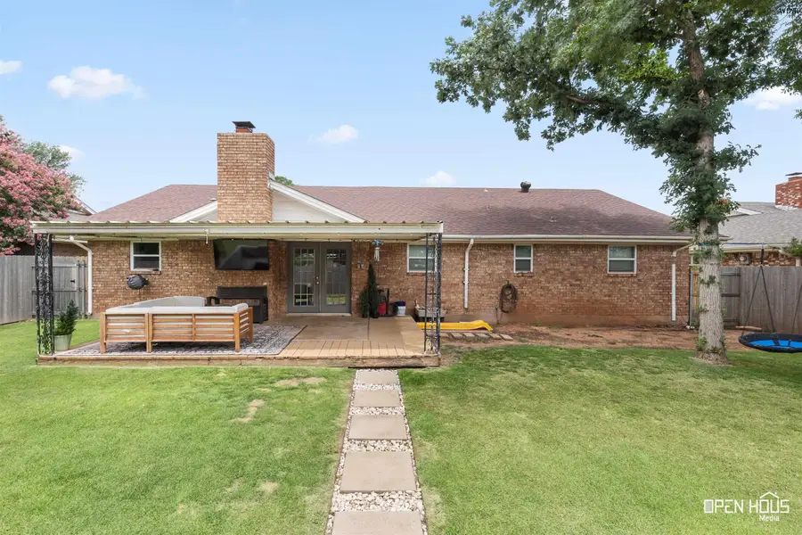 2803 ELMWOOD AVENUE, Wichita Falls, TX 76308 - #2
