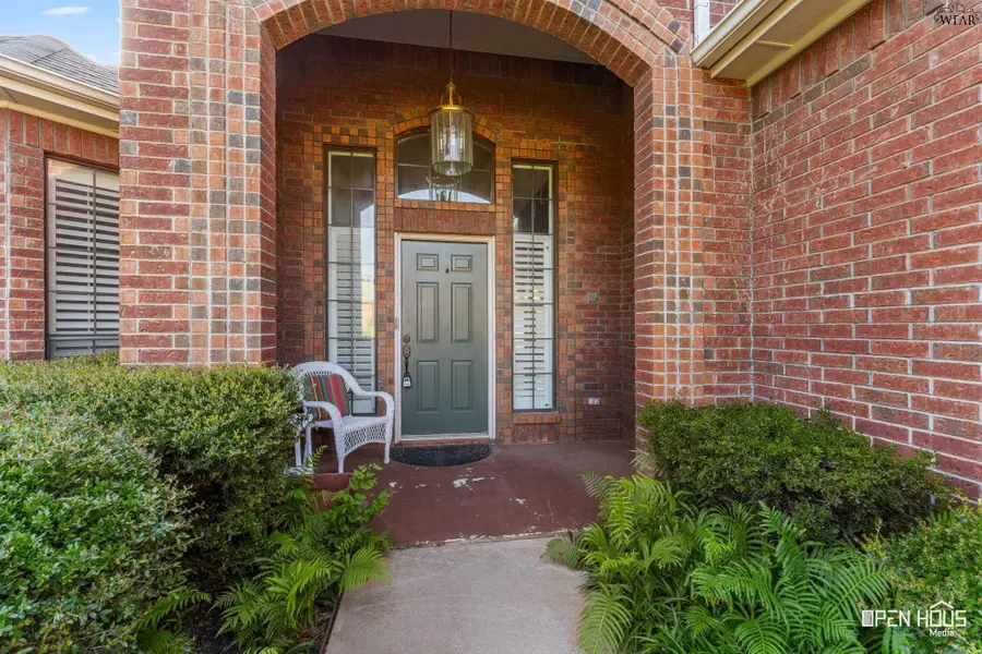 4204 BRIAR CLIFF DRIVE, Wichita Falls, TX 76309 - #2