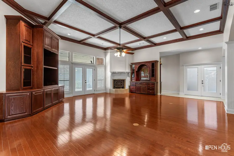4204 BRIAR CLIFF DRIVE, Wichita Falls, TX 76309 - #3
