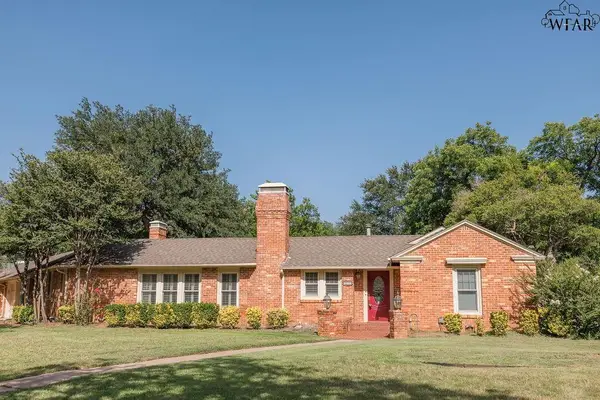 2215 COOKE AVENUE, Wichita Falls, TX 76308