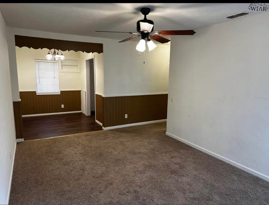 2215 BROOK AVENUE, Wichita Falls, TX 76301 - #2