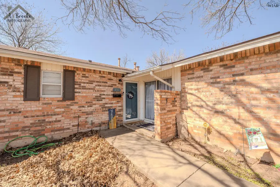 1712 LAS VEGAS TRAIL, Wichita Falls, TX 76306 - #3