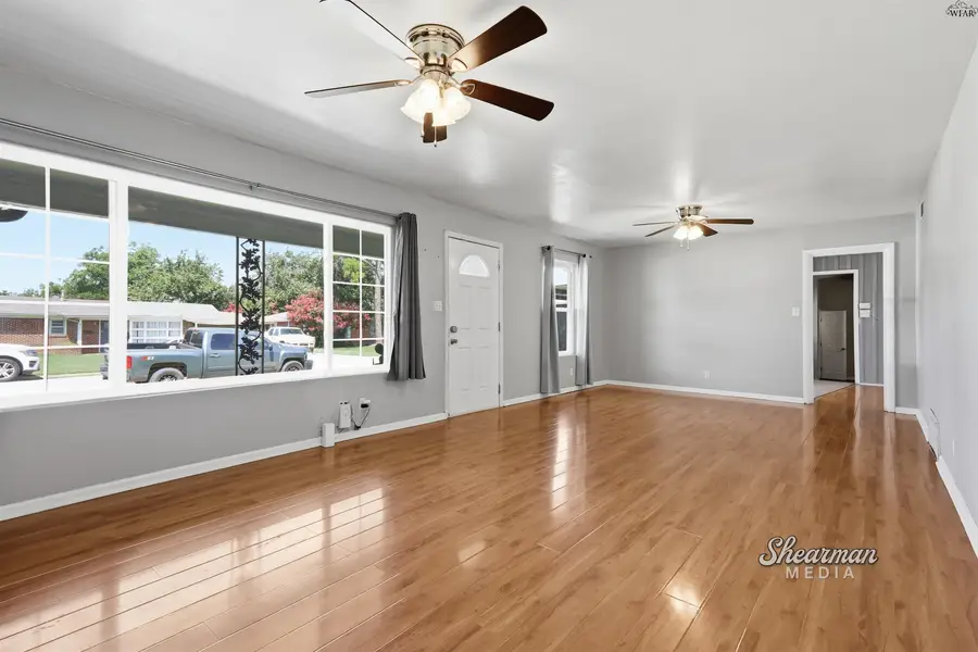 413 W ROGERS DRIVE, Wichita Falls, TX 76309 - #3