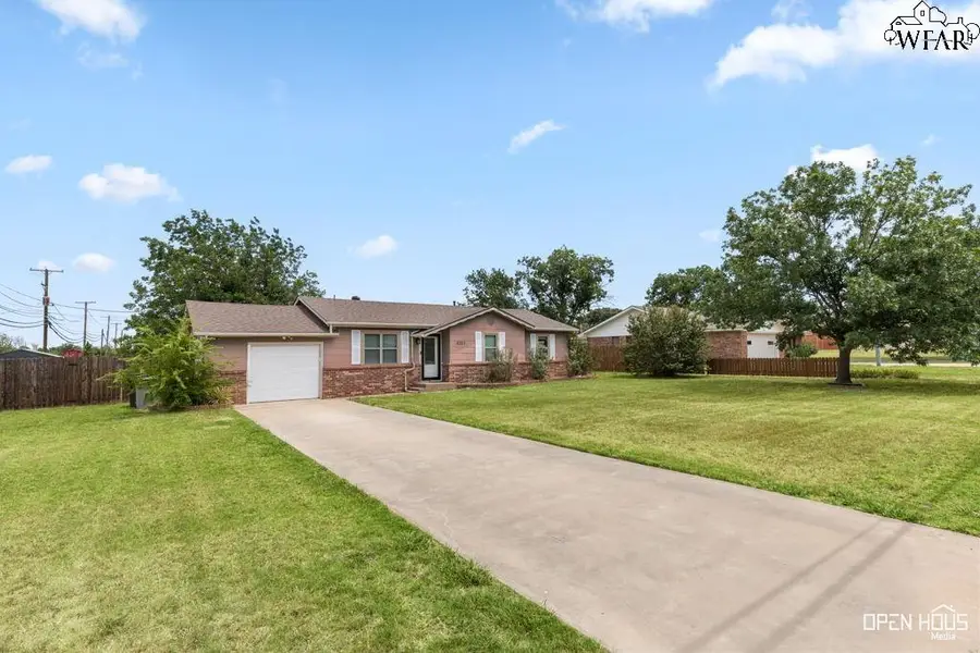 4501 SISK ROAD, Wichita Falls, TX 76310 - #2