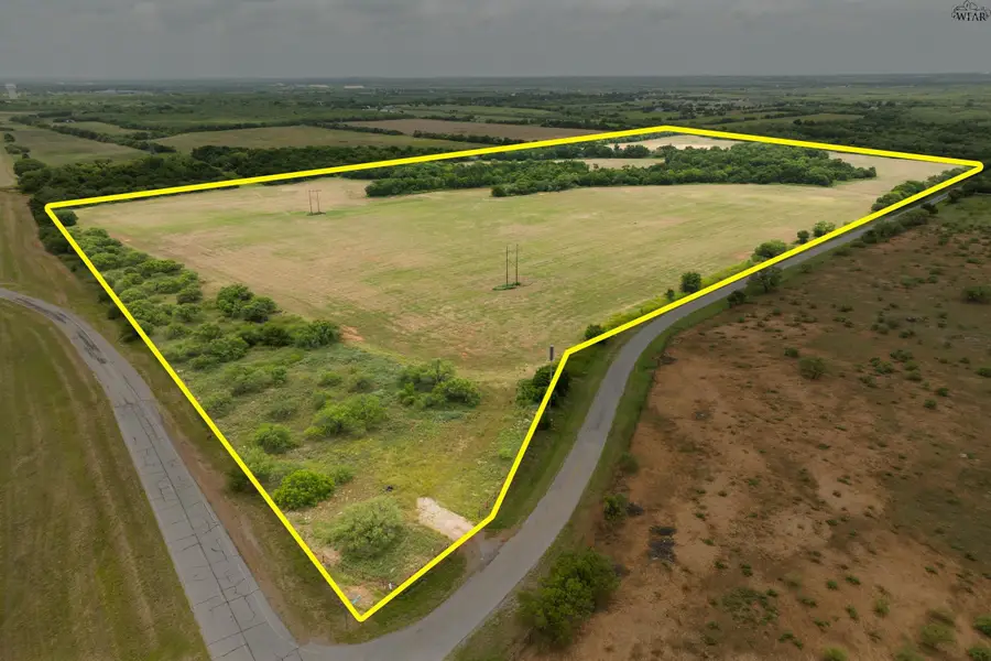 2911 HUNTINGTON LANE, Wichita Falls, TX 76305 - #2