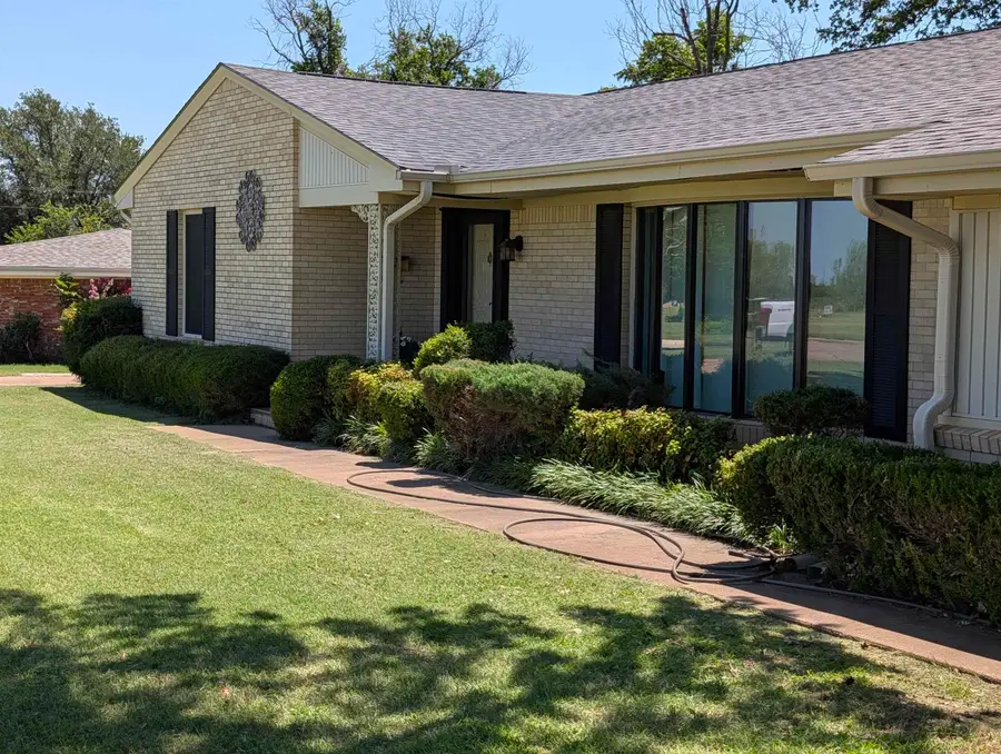 4113 RIVERCREST DRIVE, Wichita Falls, TX 76309 - #2