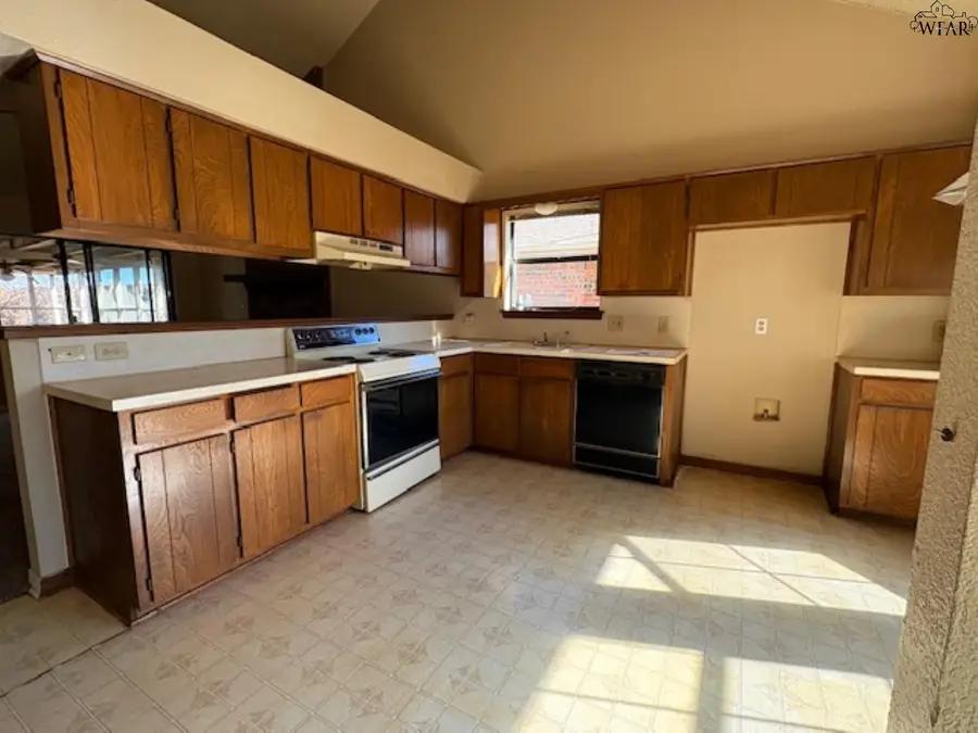 6012 LACI LANE, Wichita Falls, TX 76310-2817 - #3