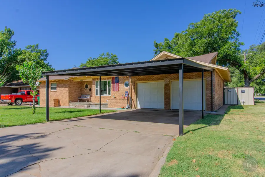 2802 14TH STREET, Vernon, TX 76384 - #2