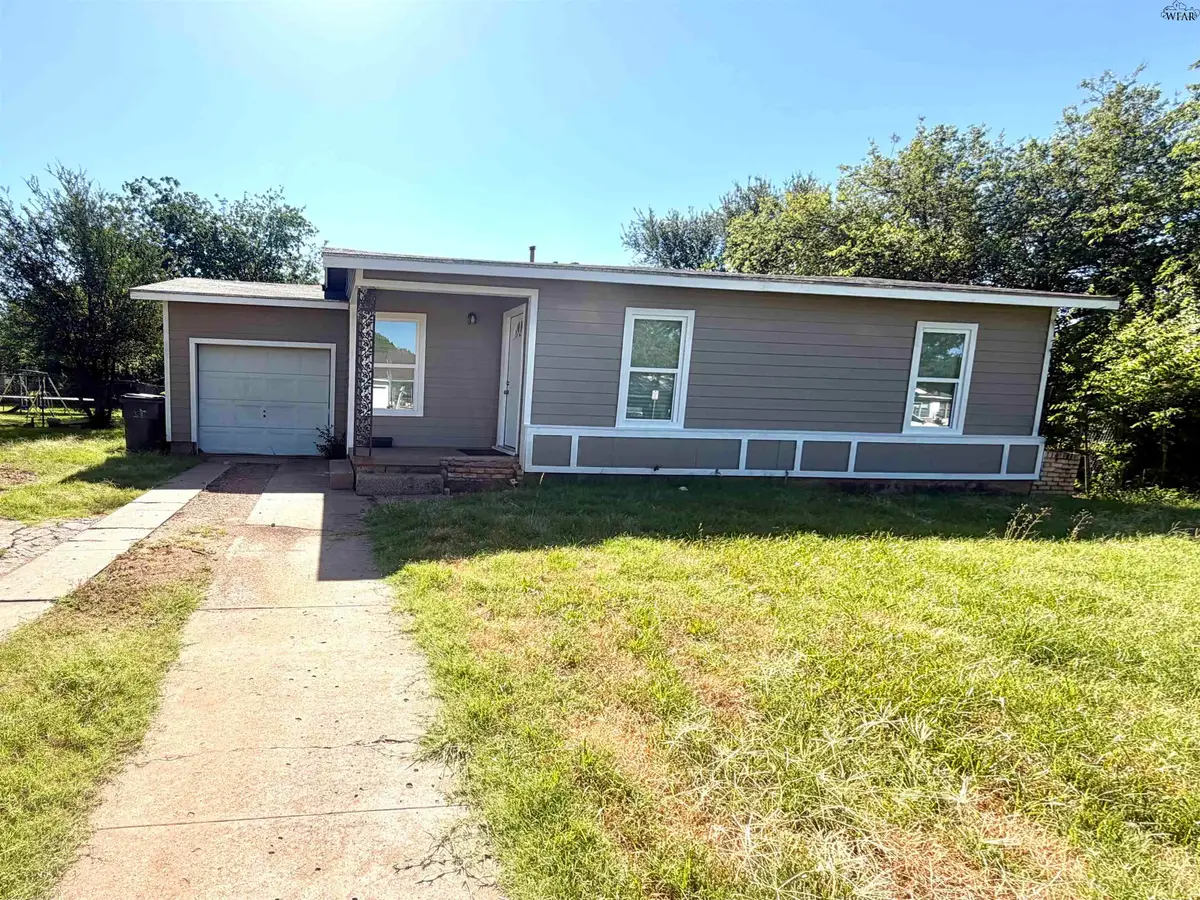 4219 MCNIEL AVENUE, Wichita Falls, TX 76308 - #1