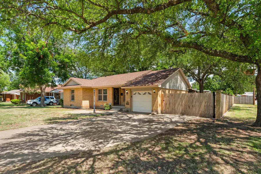 4311 RANDEL DRIVE, Wichita Falls, TX 76308 - #2