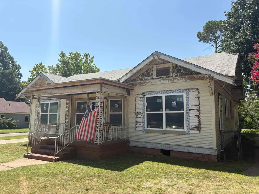 1801 SPEEDWAY AVENUE, Wichita Falls, TX 76301 - #2